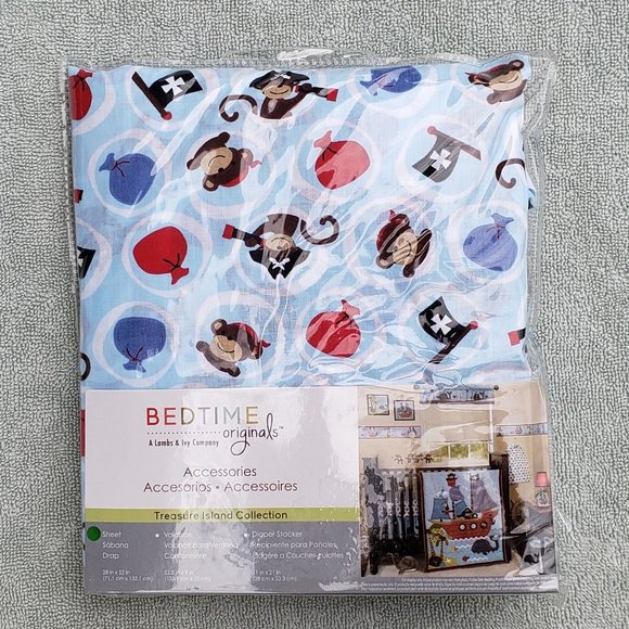 Hooded Baby Blanket and Crib Sheet Set Pirate - Picture 4 of 6